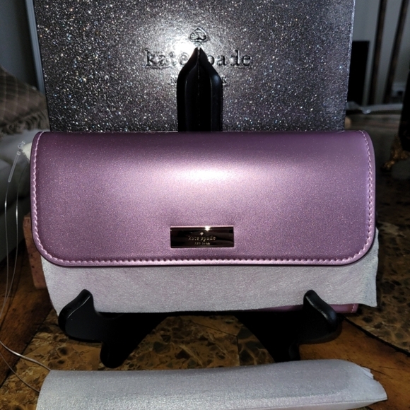 Kate Spade Purple Wallet NWT - Picture 1 of 5